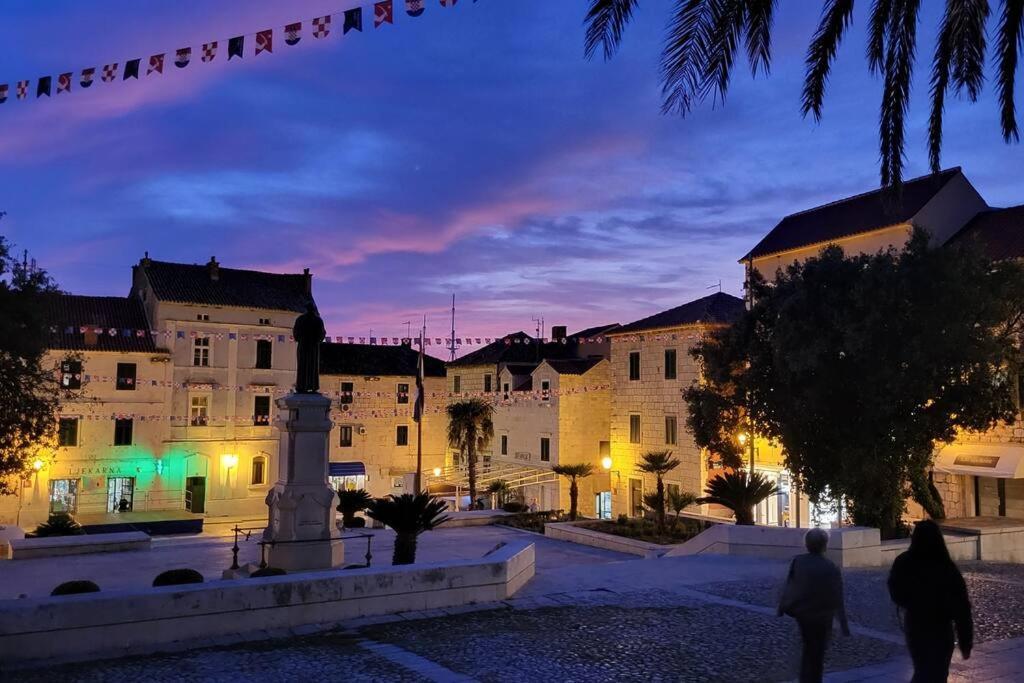 Center Nest Makarska